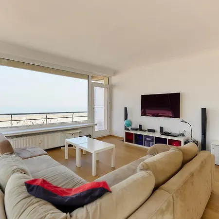 Lecomte - The Shoreline Exclusive Apartament